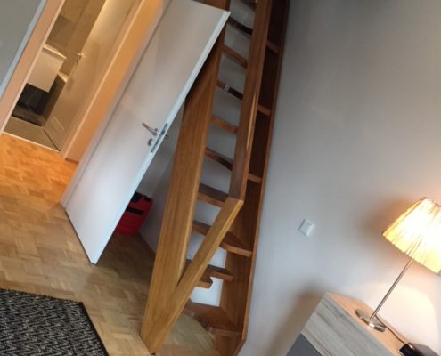 Treppe innerhalb der Wohnung